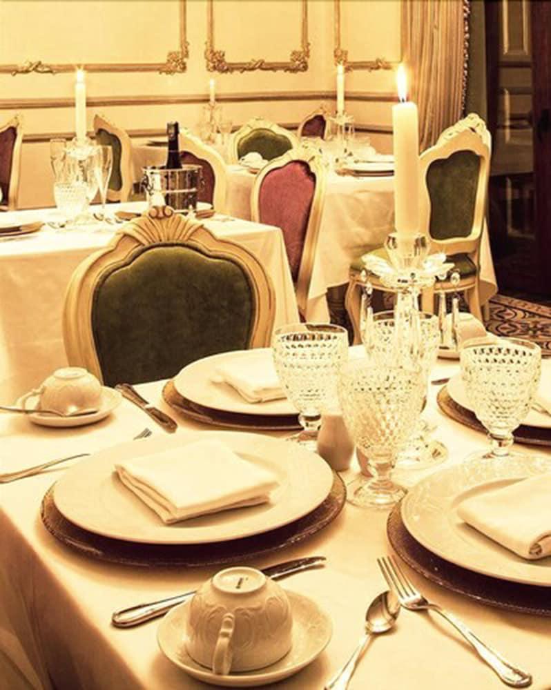 The Orchids Hotel Богота Екстериор снимка